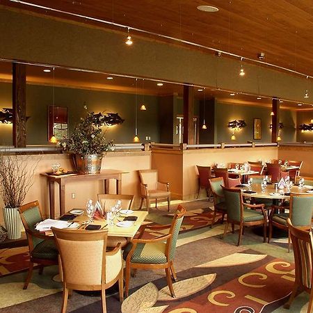 Copper Center Copper River Princess Wilderness Lodge المطعم الصورة